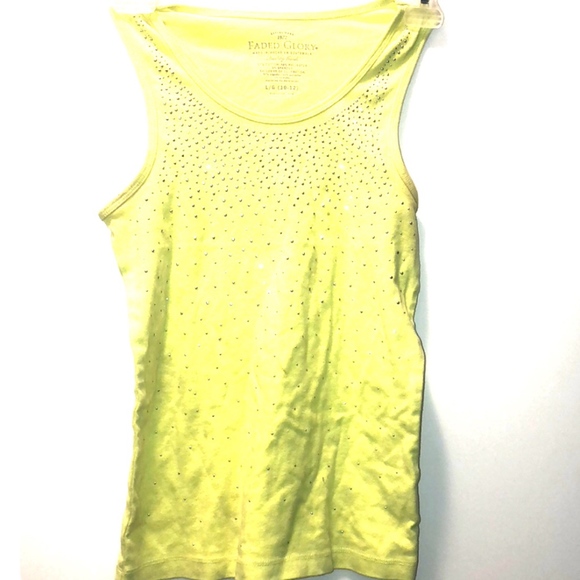 Tops - Picture 1 of 3